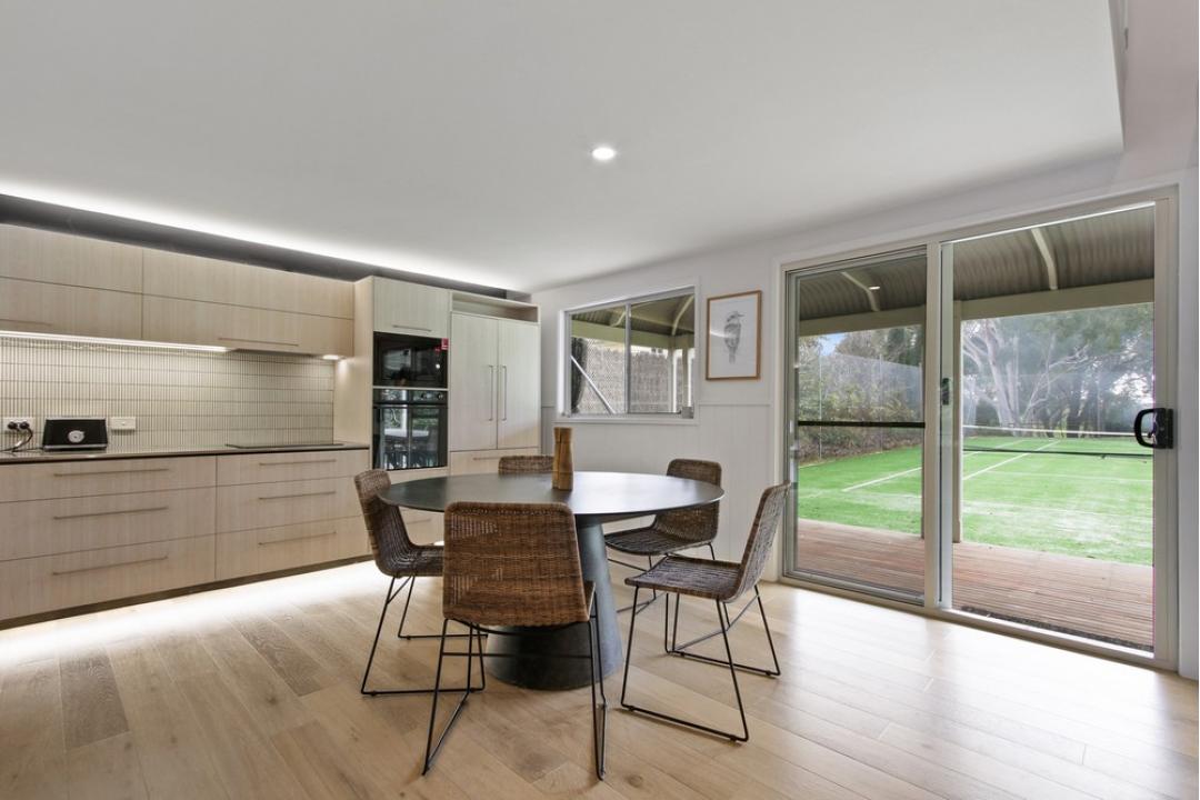 Metung Holiday Rentals Cliff House Cottage